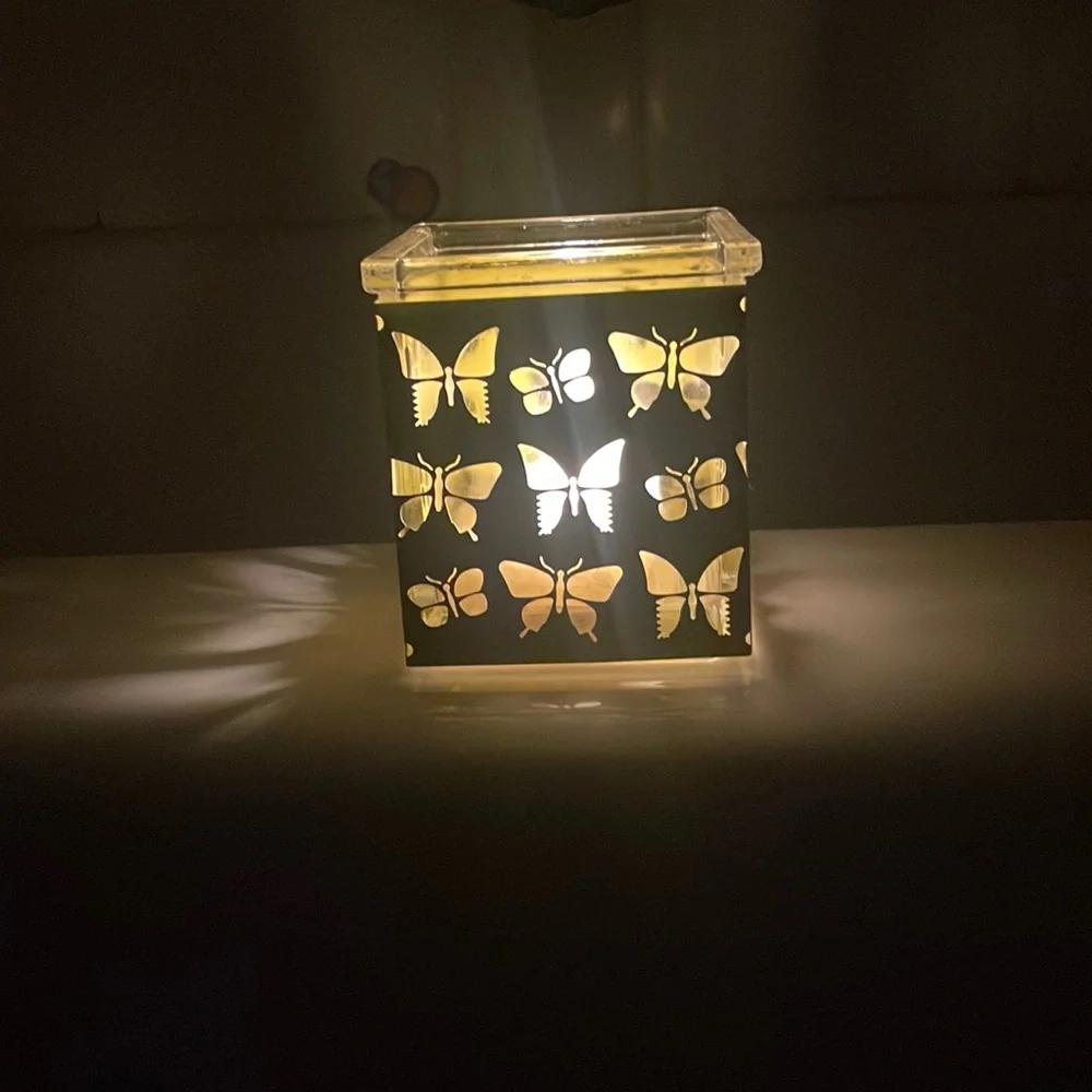 Butterfly Votive Holder 🦋 - Picture 6 of 6